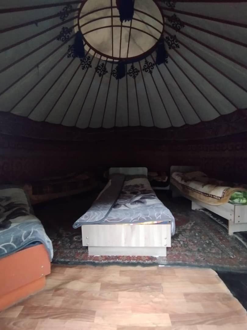 Eco Yurt Camp Arashan Hotel Teploklyuchenka Exterior photo